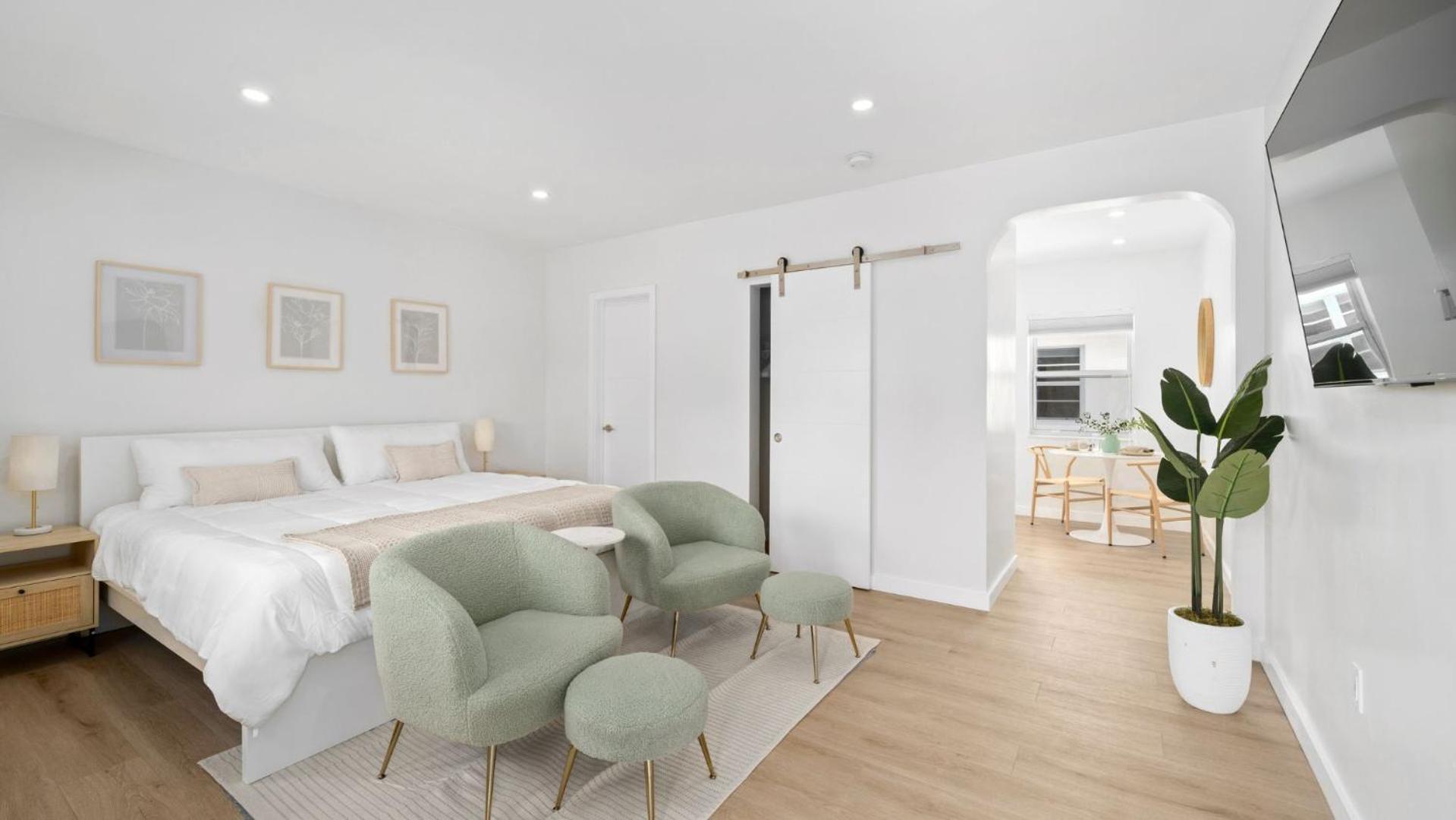 M Lake Worth Beach - Modern Villas Near West Palm Beach, Chic Retro Vibes, King Bed, Cozy Backyard, Bbq, Workspace, High-Speed Internet, Free Parking, 5 Minutes To Downtown & Beach Exterior foto
